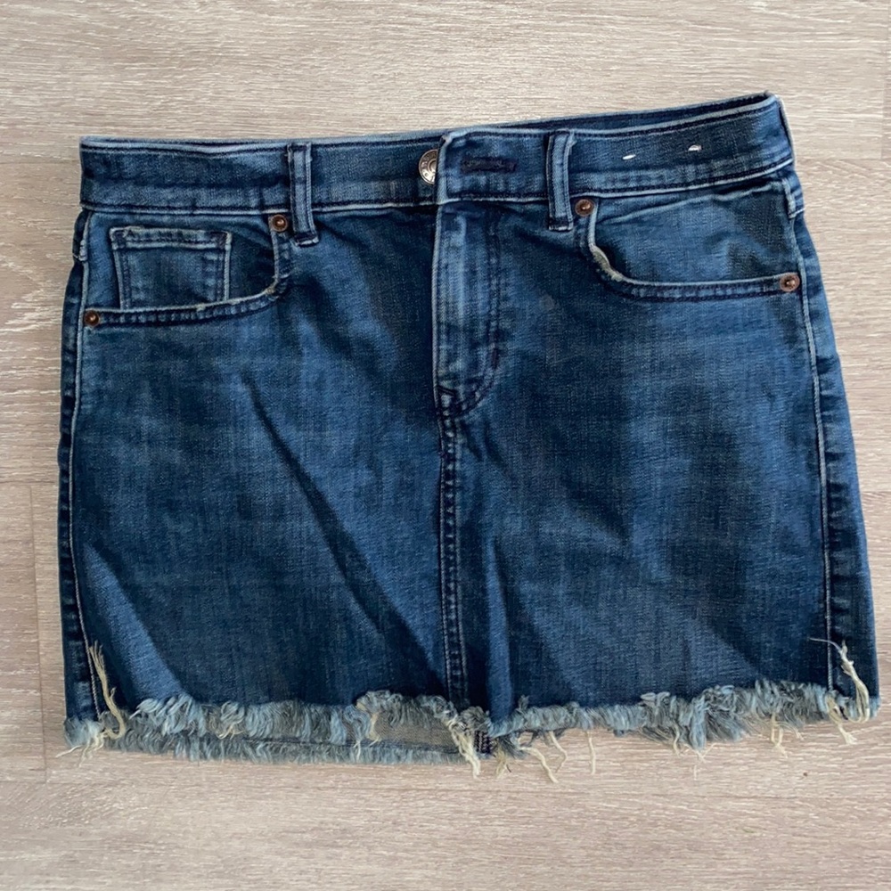 Express blue denim skirt